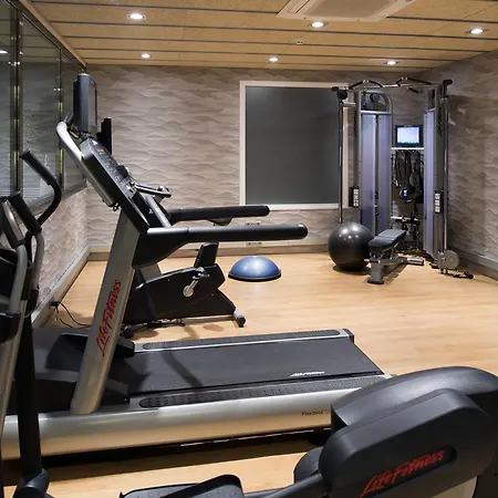 ホテル Catalonia Reina Victoria