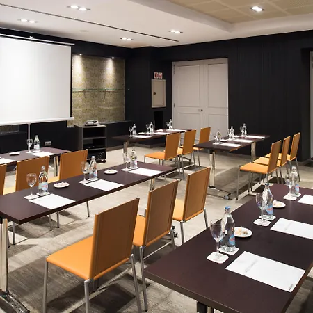 Catalonia Reina Victoria ホテル 4*