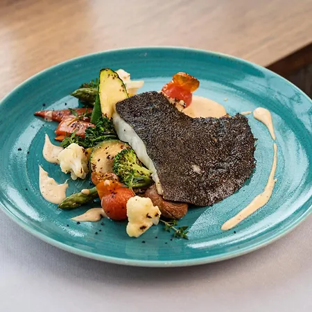 ホテル Catalonia Reina Victoria ロンダ