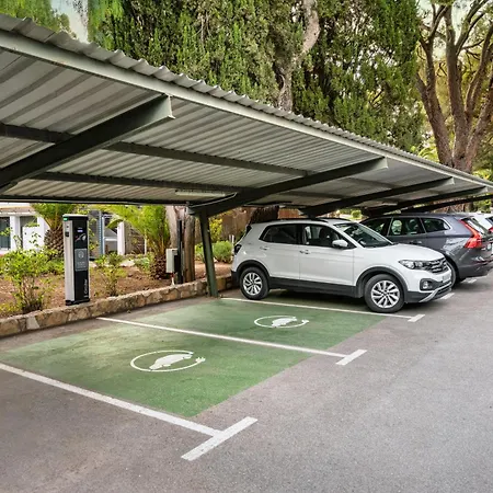 Catalonia Reina Victoria