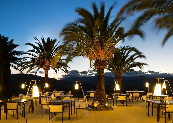 Catalonia Reina Victoria Hotel 4*