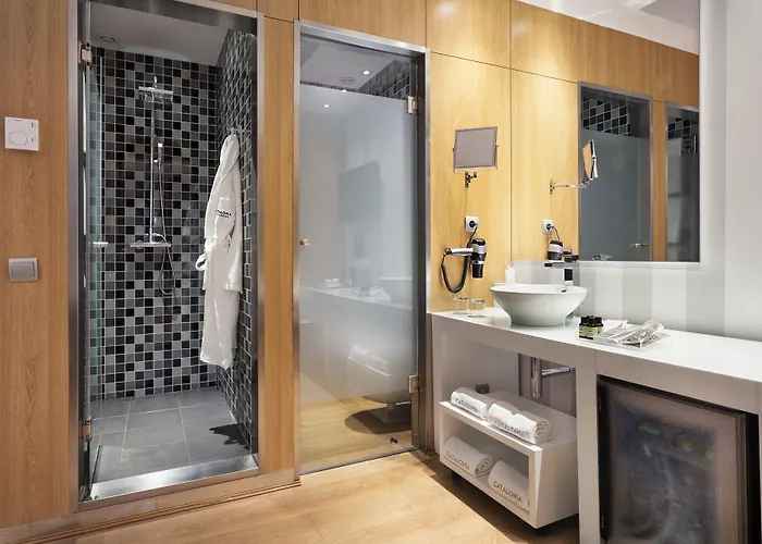 Catalonia Reina Victoria 4*