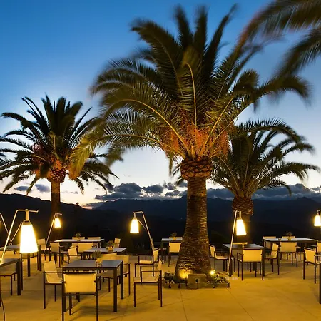 Catalonia Reina Victoria Hotel 4*
