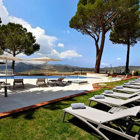 Catalonia Reina Victoria 4*