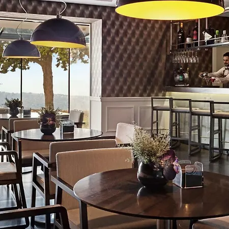 Catalonia Reina Victoria Ronda