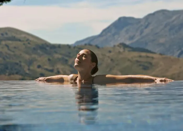 Catalonia Reina Victoria Hotel