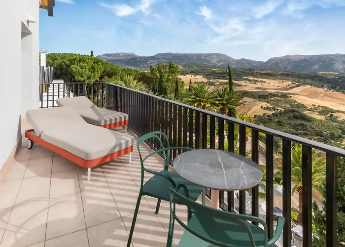 Catalonia Reina Victoria 4*